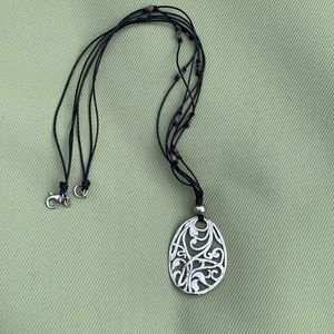 Retired Sterling Silver Silpada necklace